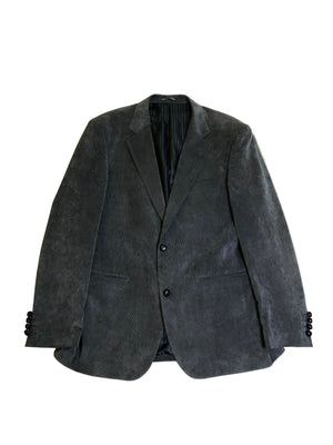 nice jacket, hardly used Size L