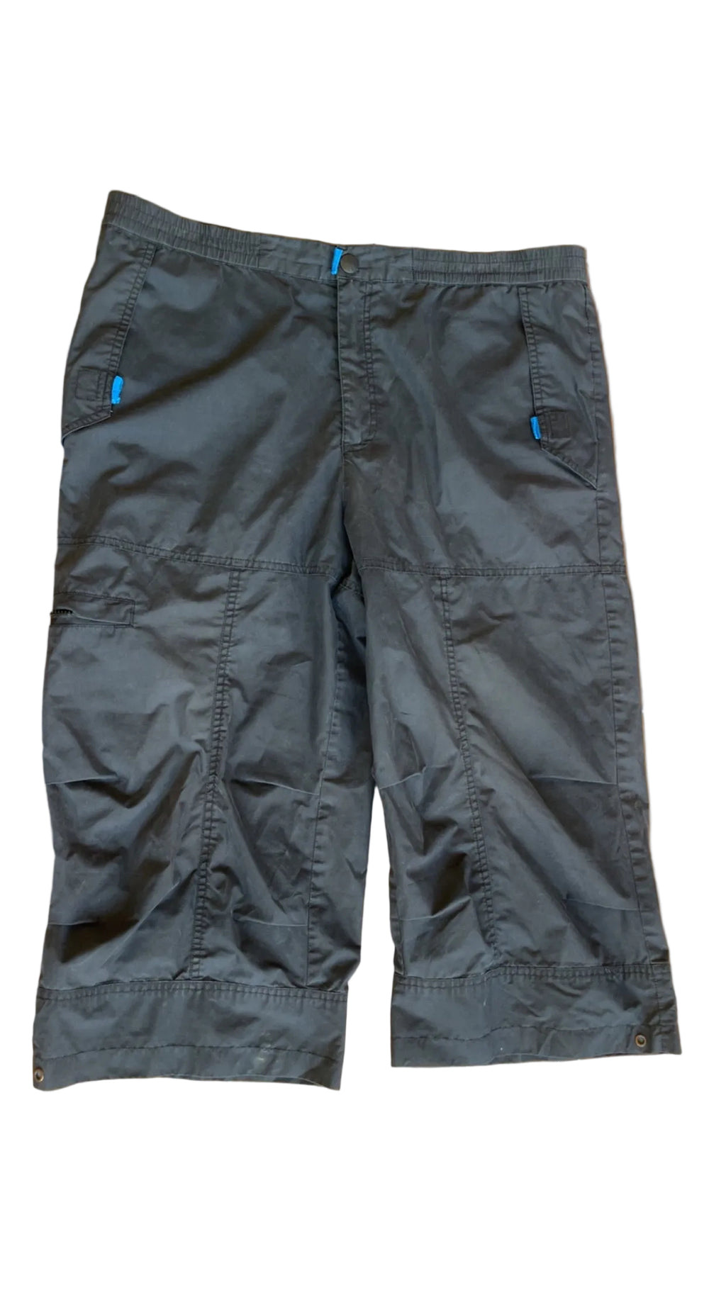 Long black shorts XL